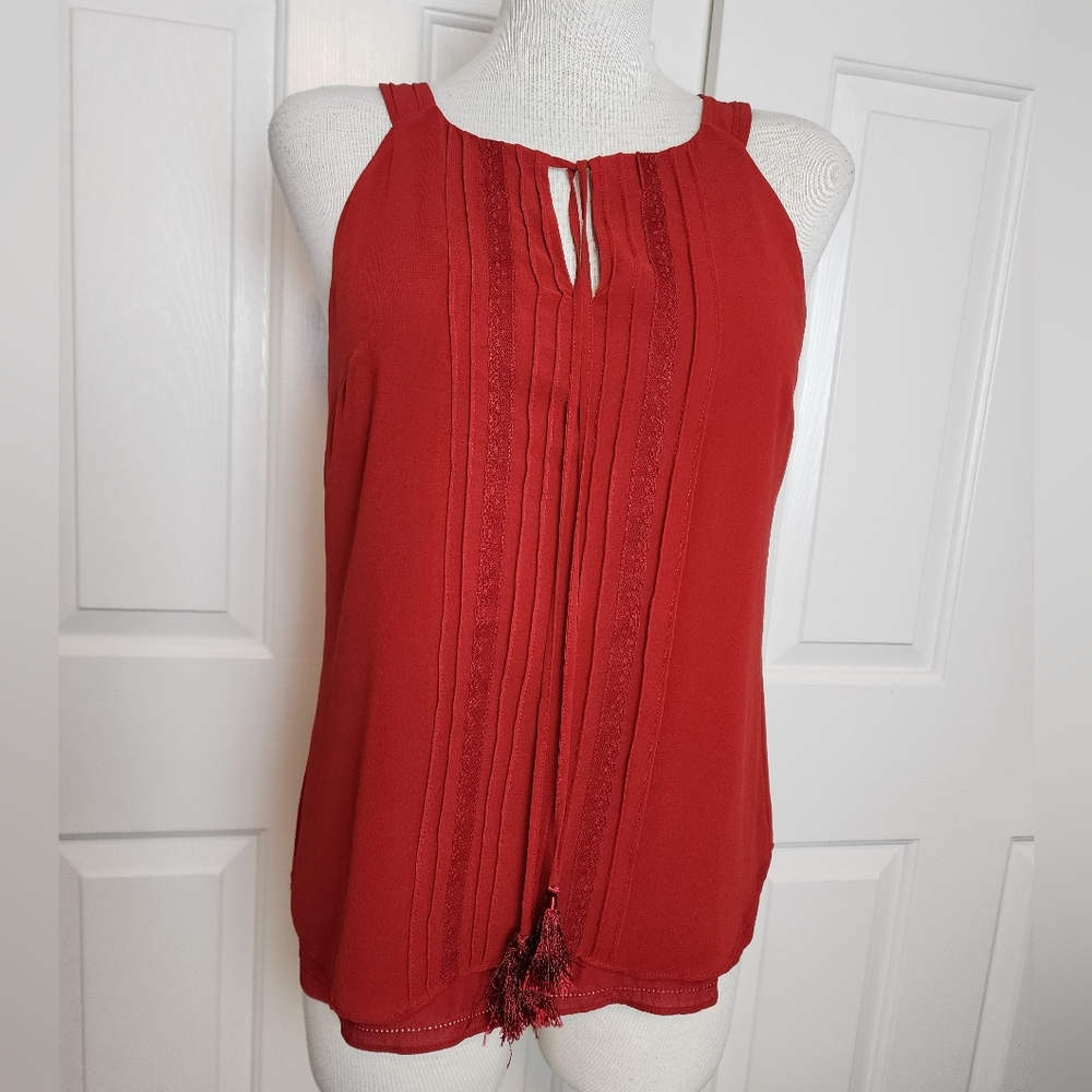 White House Black Market Red Sleeveless Women's Blouse Size S